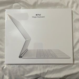 iPad Magic Keyboard